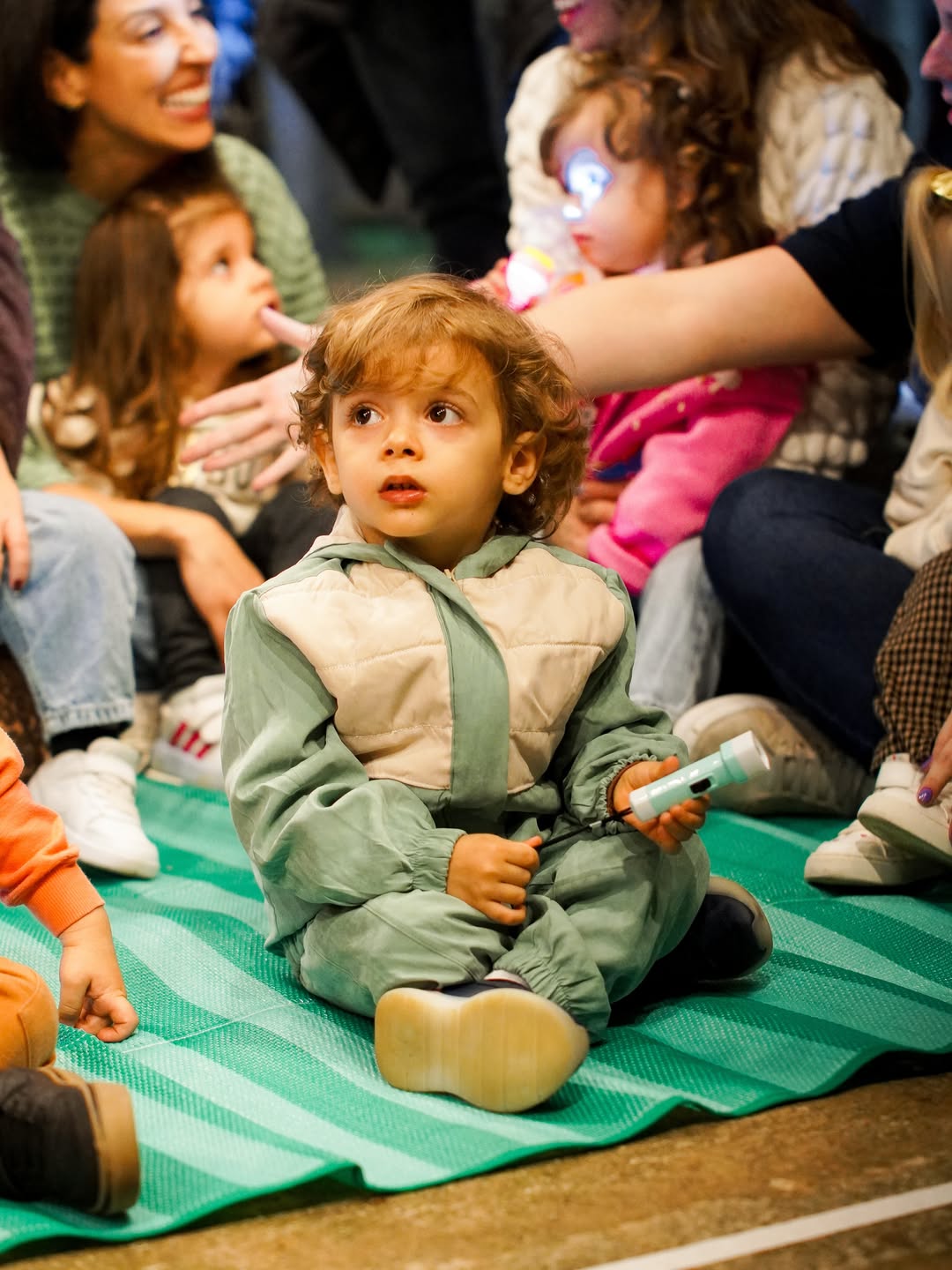 Vivemos momentos inesquecíveis na FLIJ!Nossa feira literária nos levou a lugares onde só os livr (2)
